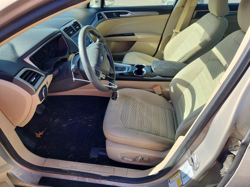 61572776 :رقم المزاد ، 3FA6P0H79GR165522 vin ، 2016 Ford Fusion مزاد بيع