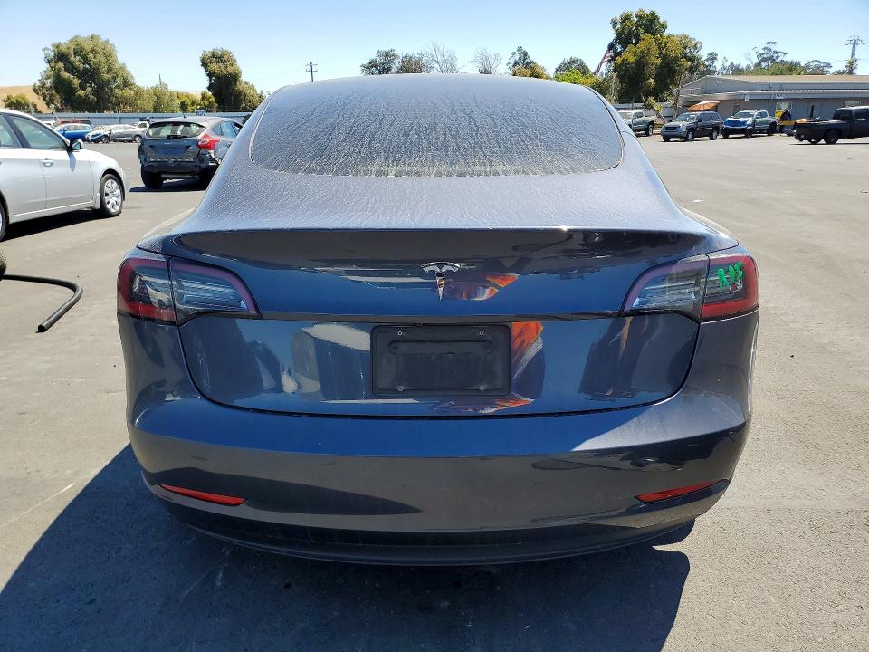 63673326 :رقم المزاد ، 5YJ3E1EA6PF452889 vin ، 2023 Tesla Model 3 مزاد بيع