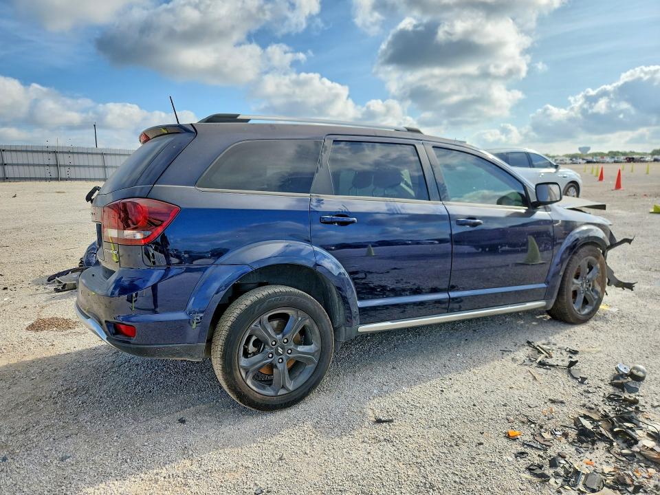 59880096 :رقم المزاد ، 3C4PDCGB2LT188572 vin ، 2020 Dodge Journey مزاد بيع