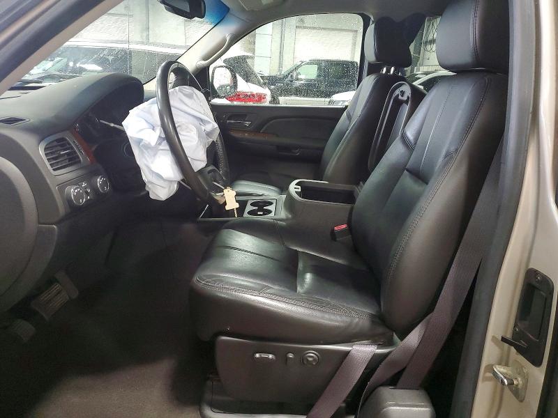 Продажа на аукционе авто 2008 Chevrolet Silverado, vin: 1GCEK19J98Z327909, номер лота: 62494666