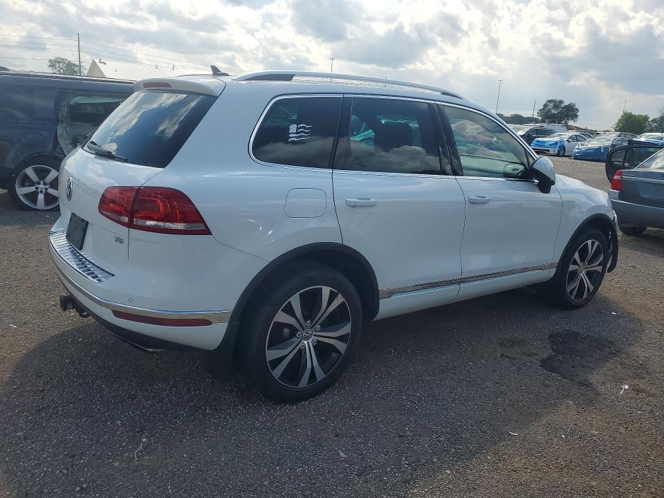 Aukcja sprzedaży 2017 Volkswagen Touareg, vin: WVGRF7BP1HD006060, numer aukcji: 59829826