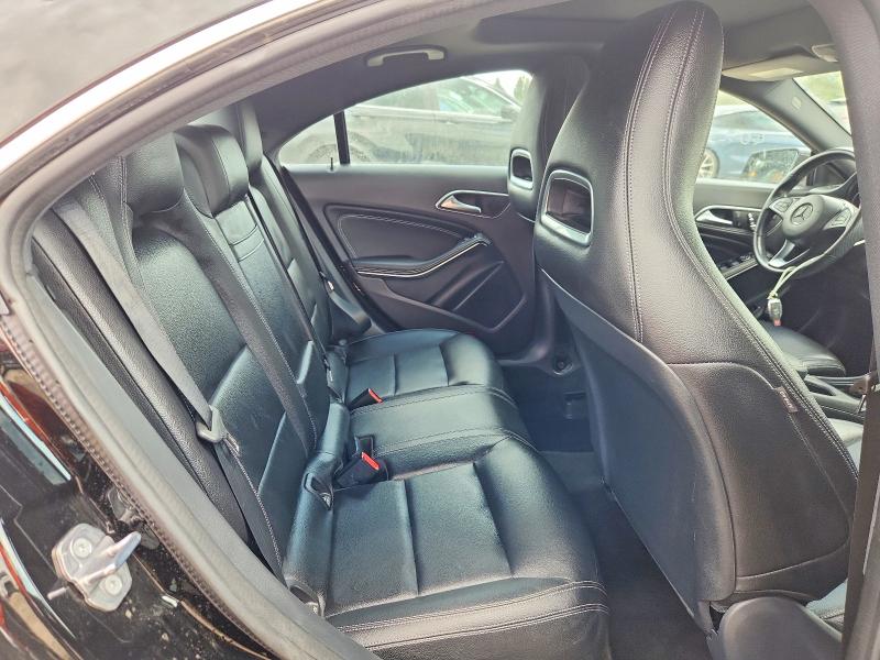 60323956 :رقم المزاد ، WDDSJ4GB7KN757414 vin ، 2019 Mercedes-benz Cla مزاد بيع