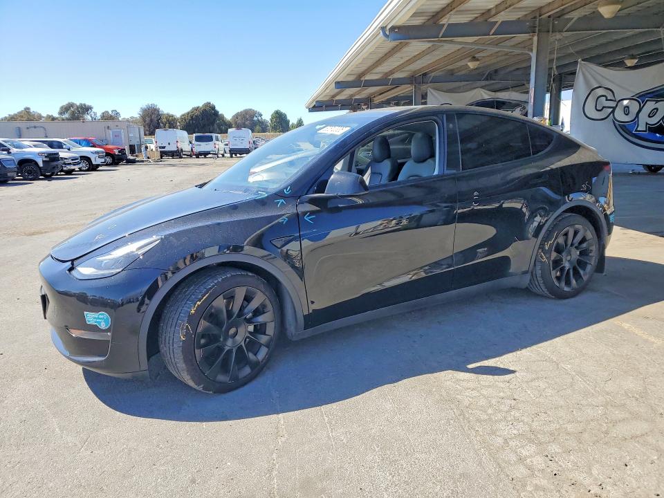 Продаж на аукціоні авто 2021 Tesla Model Y, vin: 5YJYGDEE4MF080310, номер лоту: 60612336