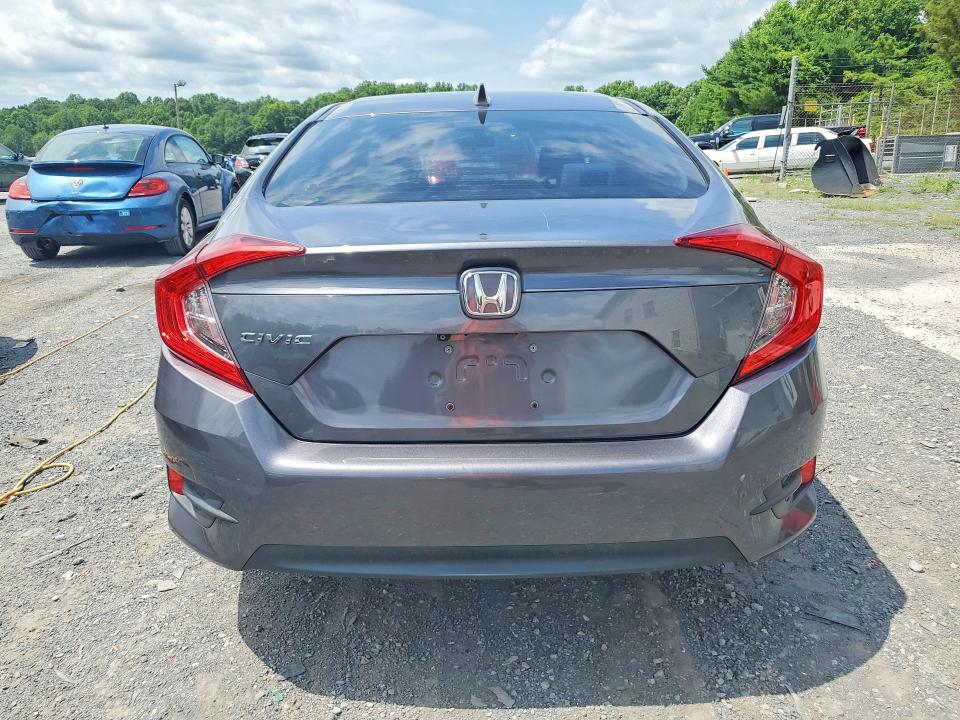 59907606 :رقم المزاد ، 2HGFC2F72JH608862 vin ، 2018 Honda Civic مزاد بيع