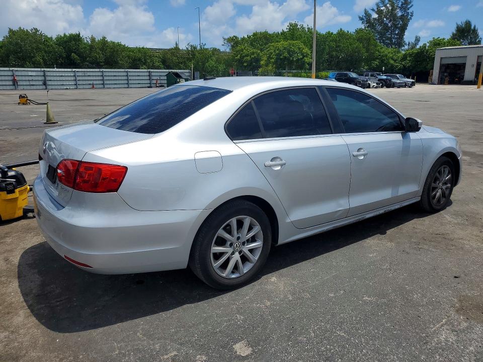 Продаж на аукціоні авто 2013 Volkswagen Jetta, vin: 3VWDX7AJ6DM355607, номер лоту: 61122146