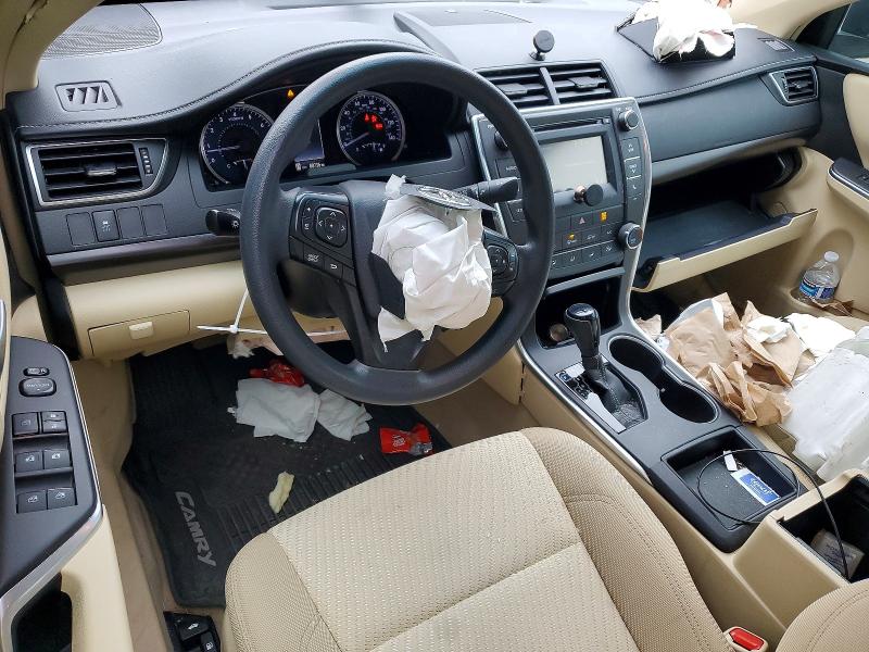60202466 :رقم المزاد ، 4T4BF1FK8GR517377 vin ، 2016 Toyota Camry مزاد بيع