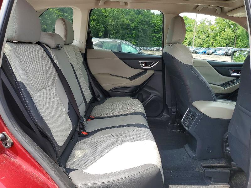 Продажа на аукционе авто 2019 Subaru Forester, vin: JF2SKAEC8KH406657, номер лота: 62780326