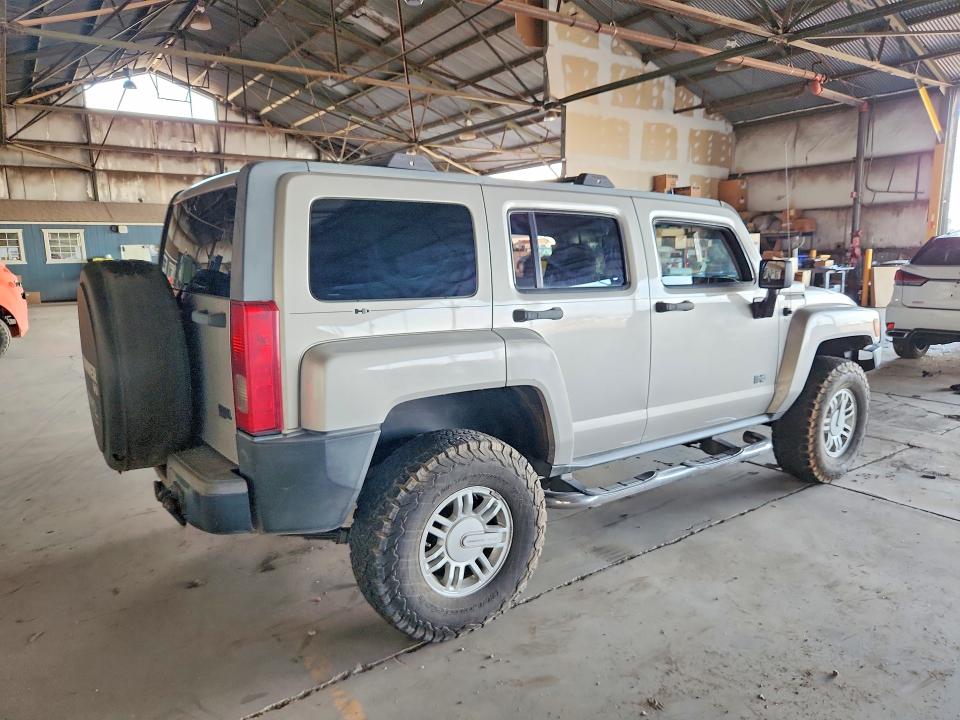 61977836 :رقم المزاد ، 5GTEN33EX88184305 vin ، 2008 Hummer H3 مزاد بيع