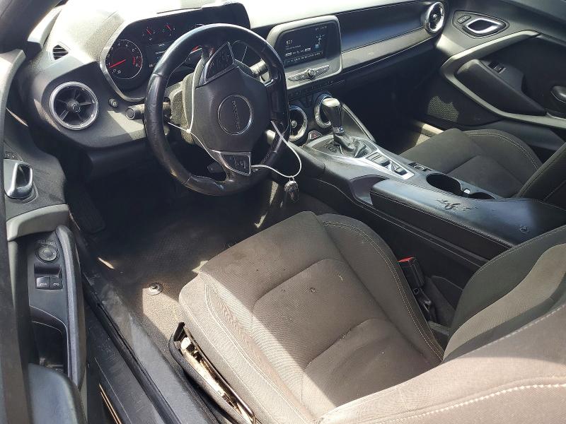 59855376 :رقم المزاد ، 1G1FB1RX4J0106228 vin ، 2018 Chevrolet Camaro مزاد بيع