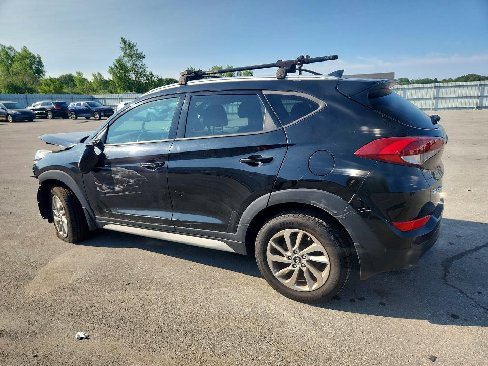 58696966 :رقم المزاد ، KM8J33A44HU381026 vin ، 2017 Hyundai Tucson مزاد بيع