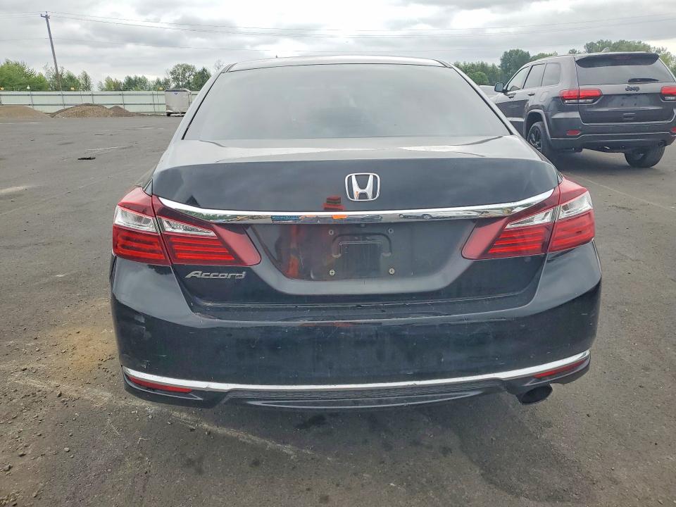 61059796 :رقم المزاد ، 1HGCR2F3XGA203726 vin ، 2016 Honda Accord مزاد بيع