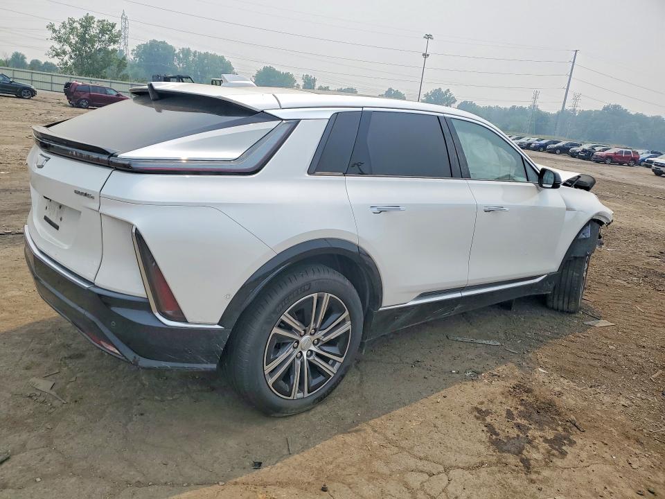 2025 Cadillac Lyriq მანქანა იყიდება აუქციონზე, vin: 1GYKPNRL3SZ306407, აუქციონის ნომერი: 61377446