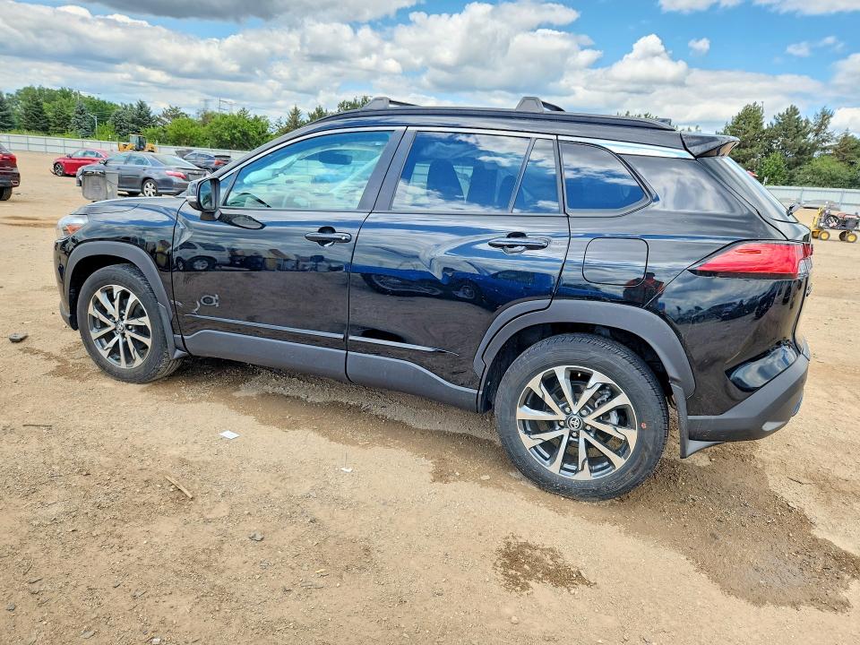 Продажа на аукционе авто 2023 Toyota Corolla Cross, vin: 7MUDAABG5PV064143, номер лота: 61980536