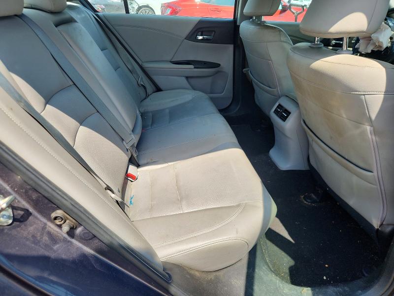 62347456 :رقم المزاد ، 1HGCR2F88FA126834 vin ، 2015 Honda Accord مزاد بيع