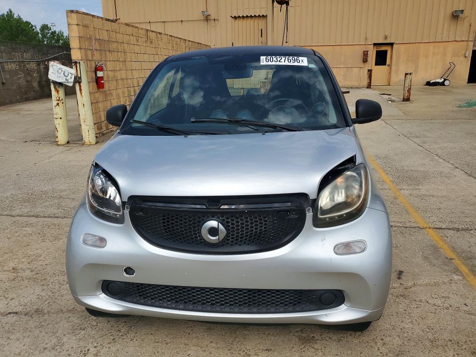 2016 Smart Fortwo მანქანა იყიდება აუქციონზე, vin: WMEFJ5DA3GK076996, აუქციონის ნომერი: 60327696