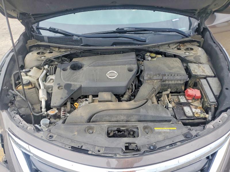 2015 Nissan Altima მანქანა იყიდება აუქციონზე, vin: 1N4AL3AP0FC462368, აუქციონის ნომერი: 60925526