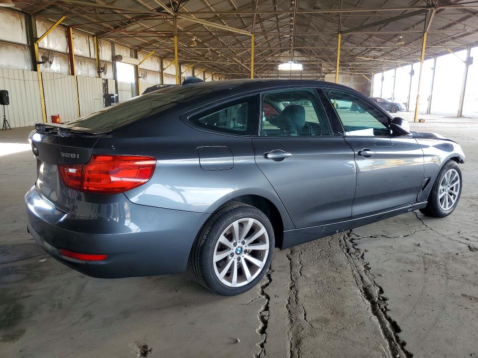 61202086 :رقم المزاد ، WBA8Z5C59FGS36169 vin ، 2015 Bmw 328 مزاد بيع