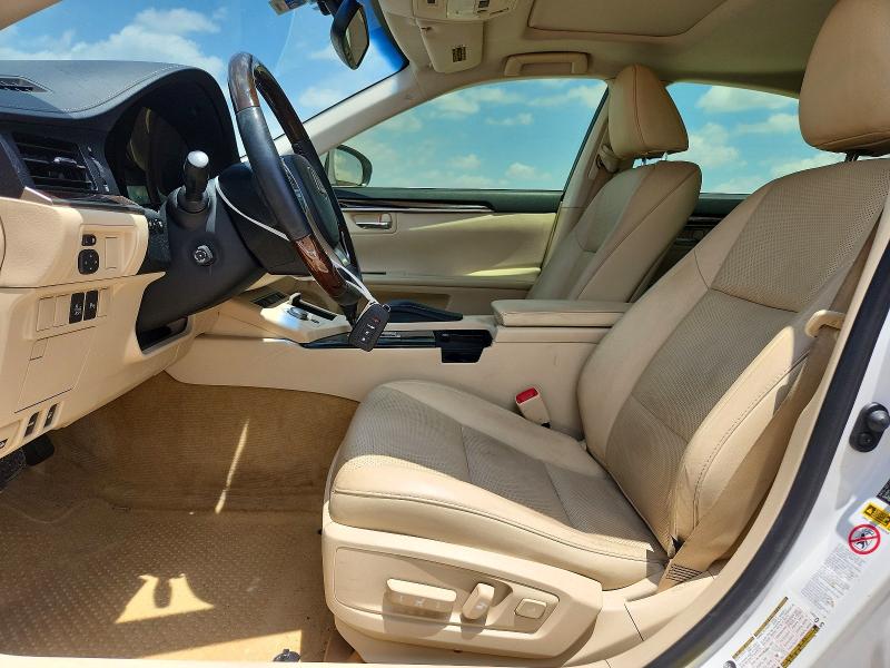 62570506 :رقم المزاد ، JTHBK1GG8F2152020 vin ، 2015 Lexus Es مزاد بيع