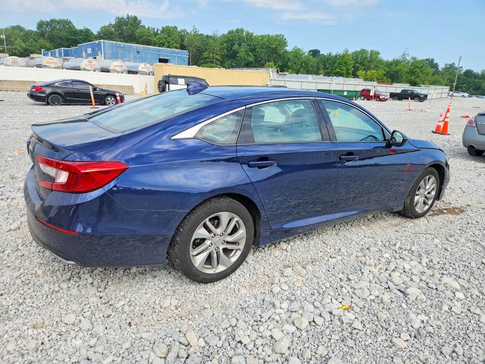 Продажа на аукционе авто 2018 Honda Accord, vin: 1HGCV1F16JA247427, номер лота: 60627216