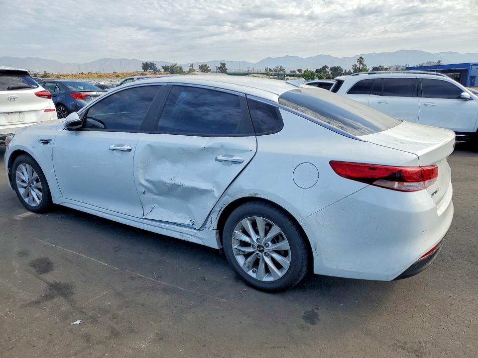 Продаж на аукціоні авто 2017 Kia Optima, vin: 5XXGT4L39HG164019, номер лоту: 61568026