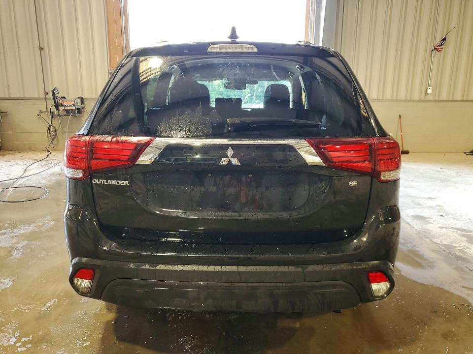Продажа на аукционе авто 2020 Mitsubishi Outlander, vin: JA4AD3A39LZ023127, номер лота: 61499696