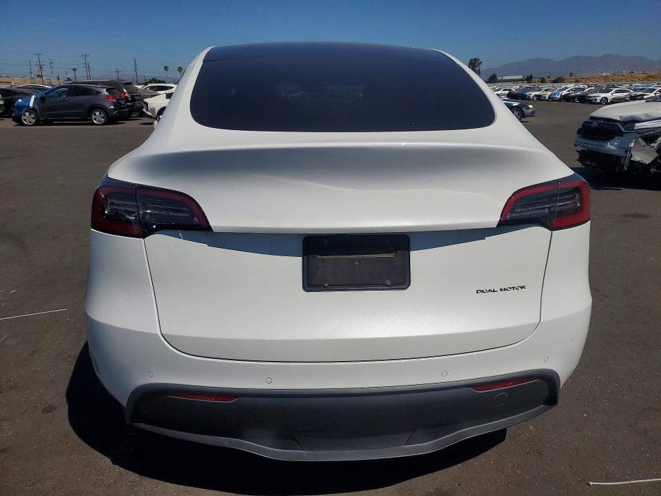 Продажа на аукционе авто 2022 Tesla Model Y, vin: 7SAYGDEE5NF386307, номер лота: 62360076