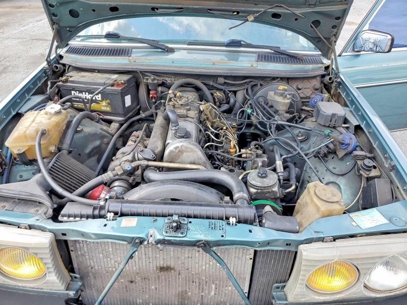 1985 Mercedes-benz 300 მანქანა იყიდება აუქციონზე, vin: WDBAB33C0FA208189, აუქციონის ნომერი: 62817496
