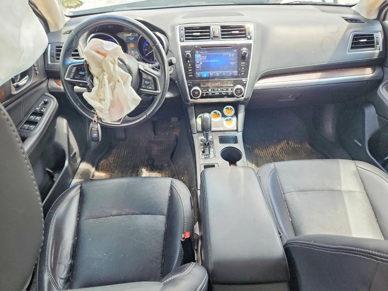 62001996 :رقم المزاد ، 4S4BSANC1J3310200 vin ، 2018 Subaru Outback مزاد بيع