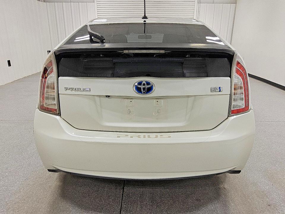2014 Toyota Prius მანქანა იყიდება აუქციონზე, vin: JTDKN3DU0E1826079, აუქციონის ნომერი: 61411376