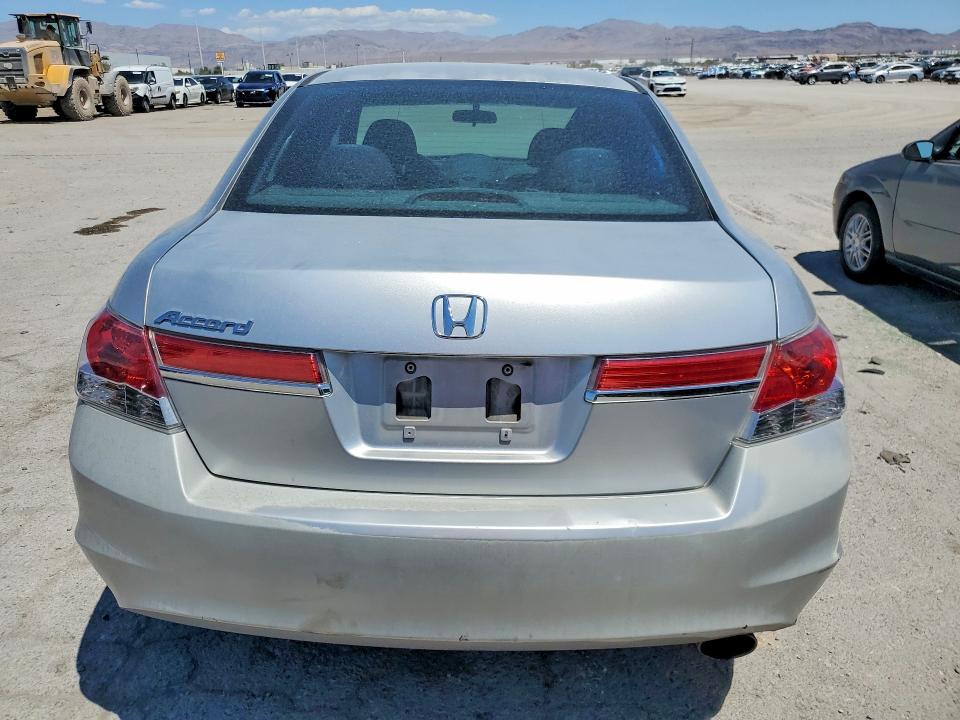 2012 Honda Accord მანქანა იყიდება აუქციონზე, vin: 1HGCP2F35CA117336, აუქციონის ნომერი: 62496176