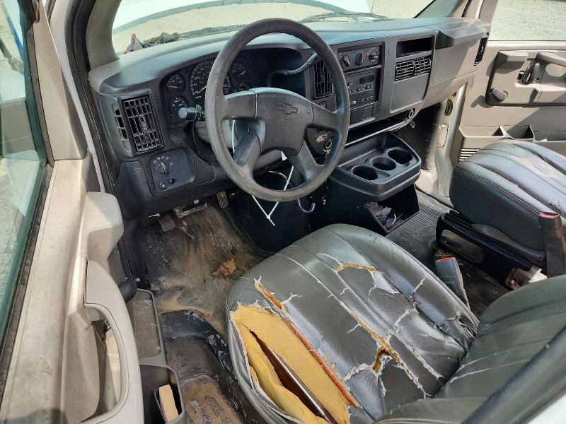59783096 :رقم المزاد ، 1GCGG25U051164738 vin ، 2005 Chevrolet Express G2500 مزاد بيع