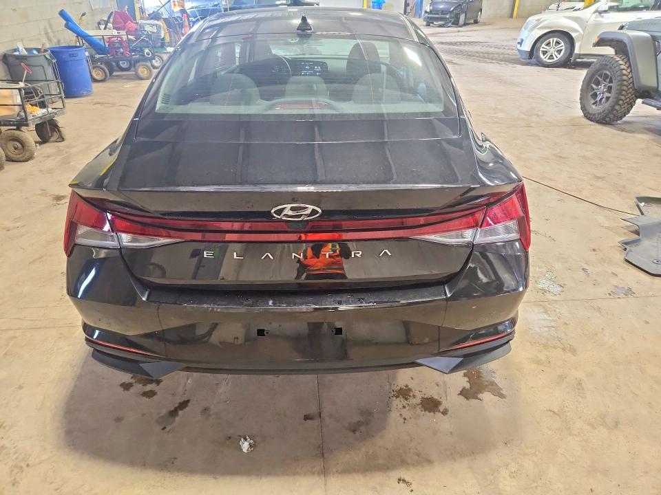 Продажа на аукционе авто 2023 Hyundai Elantra, vin: KMHLM4AGXPU391693, номер лота: 62406916