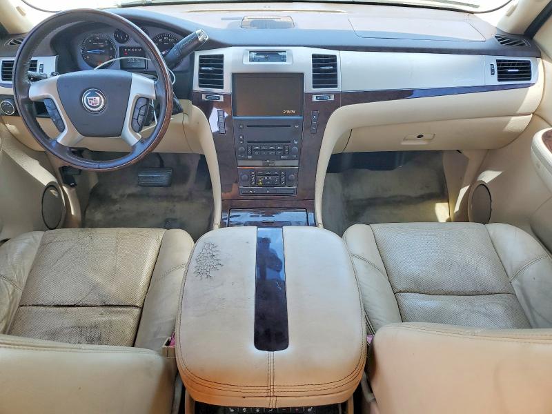 62826706 :رقم المزاد ، 1GYFK66878R271742 vin ، 2008 Cadillac Escalade مزاد بيع