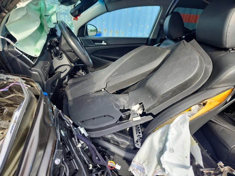 Продажа на аукционе авто 2020 Hyundai Tucson, vin: KM8J3CAL7LU164134, номер лота: 61285136