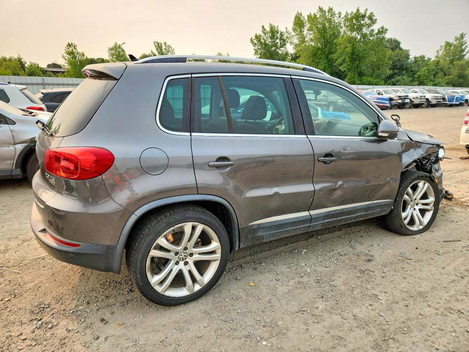 2012 Volkswagen Tiguan მანქანა იყიდება აუქციონზე, vin: WVGBV7AXXCW000583, აუქციონის ნომერი: 58385626