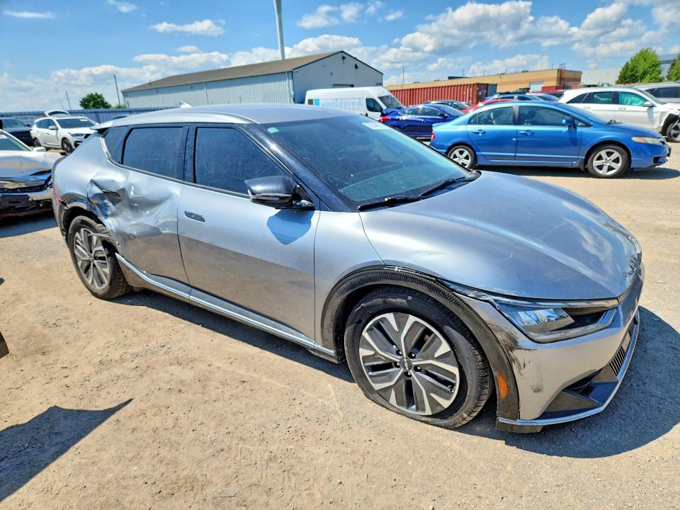 2022 Kia Ev6 მანქანა იყიდება აუქციონზე, vin: KNDC3DLC4N5046412, აუქციონის ნომერი: 62043916
