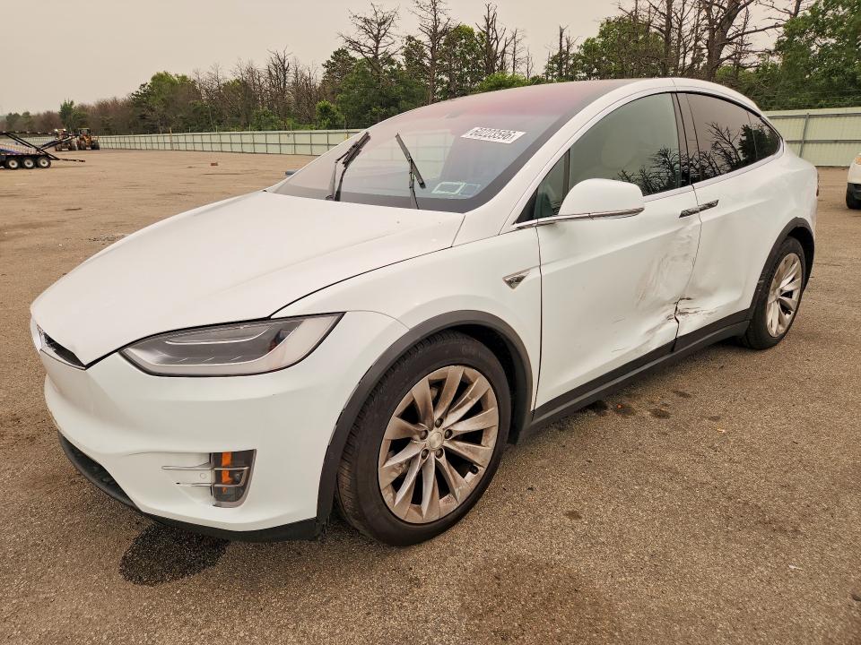 Продаж на аукціоні авто 2016 Tesla Model X, vin: 5YJXCBE28GF013425, номер лоту: 60223596