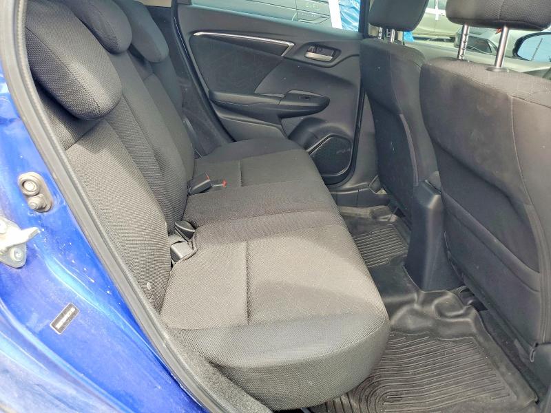 59906706 :رقم المزاد ، 3HGGK5G84FM731166 vin ، 2015 Honda Fit مزاد بيع