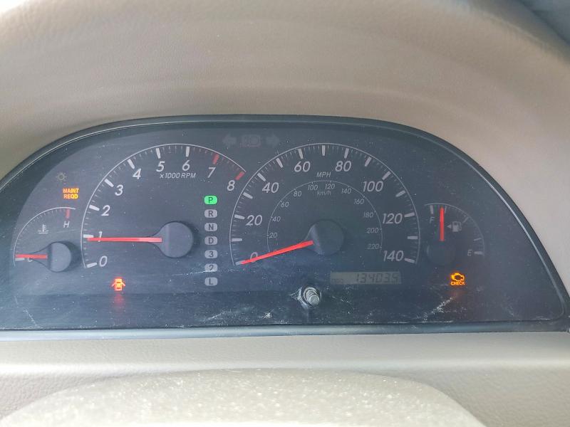 61574646 :رقم المزاد ، 4T1BF30K16U116900 vin ، 2006 Toyota Camry مزاد بيع