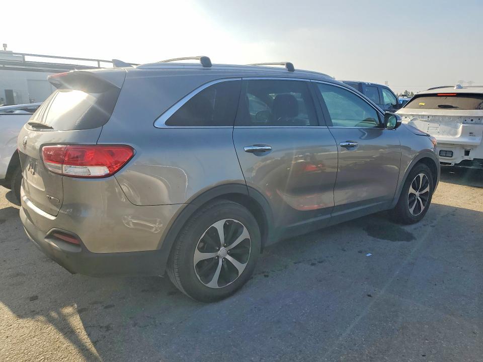 Продаж на аукціоні авто 2017 Kia Sorento, vin: 5XYPH4A13HG189321, номер лоту: 63100076