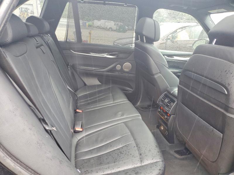 62672276 :رقم المزاد ، 5UXKR6C51F0J76104 vin ، 2015 Bmw X5 مزاد بيع
