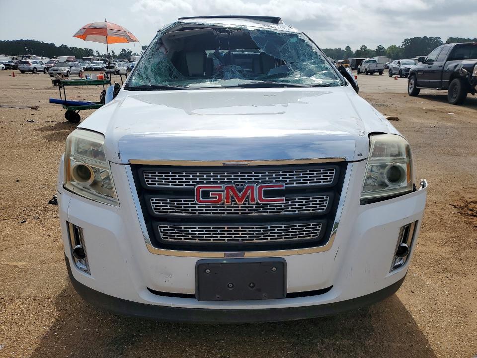 60961906 :رقم المزاد ، 2CTFLXE51B6375098 vin ، 2011 Gmc Terrain مزاد بيع