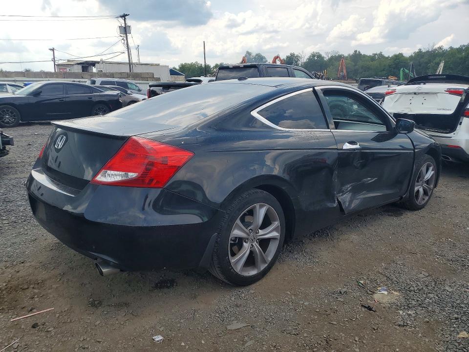 Aukcja sprzedaży 2011 Honda Accord, vin: 1HGCS2B88BA001238, numer aukcji: 62651626