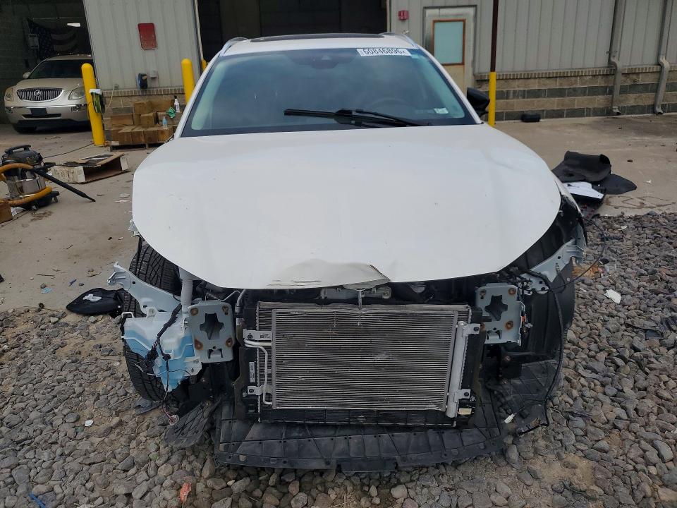 60846896 :رقم المزاد ، 3MVDMBAY3NM437886 vin ، 2022 Mazda Cx-30 مزاد بيع