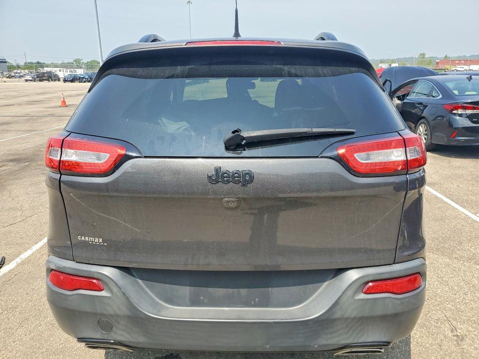 61282546 :رقم المزاد ، 1C4PJLCS1GW233550 vin ، 2016 Jeep Cherokee مزاد بيع