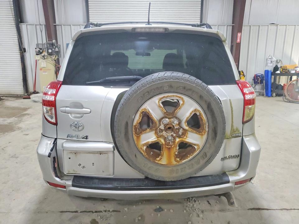63530716 :رقم المزاد ، 2T3BK4DV1BW046855 vin ، 2011 Toyota Rav4 مزاد بيع