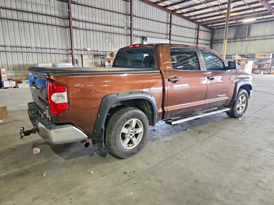Продажа на аукционе авто 2017 Toyota Tundra, vin: 5TFEW5F11HX224298, номер лота: 60716056