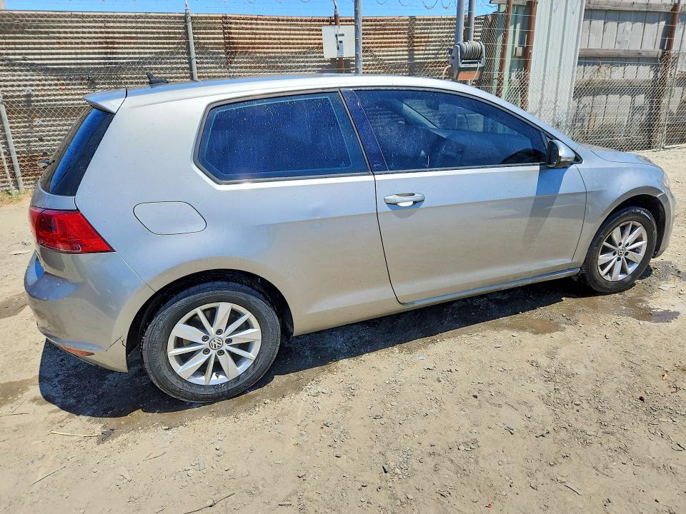 2015 Volkswagen Golf მანქანა იყიდება აუქციონზე, vin: 3VW917AU8FM031613, აუქციონის ნომერი: 61206626