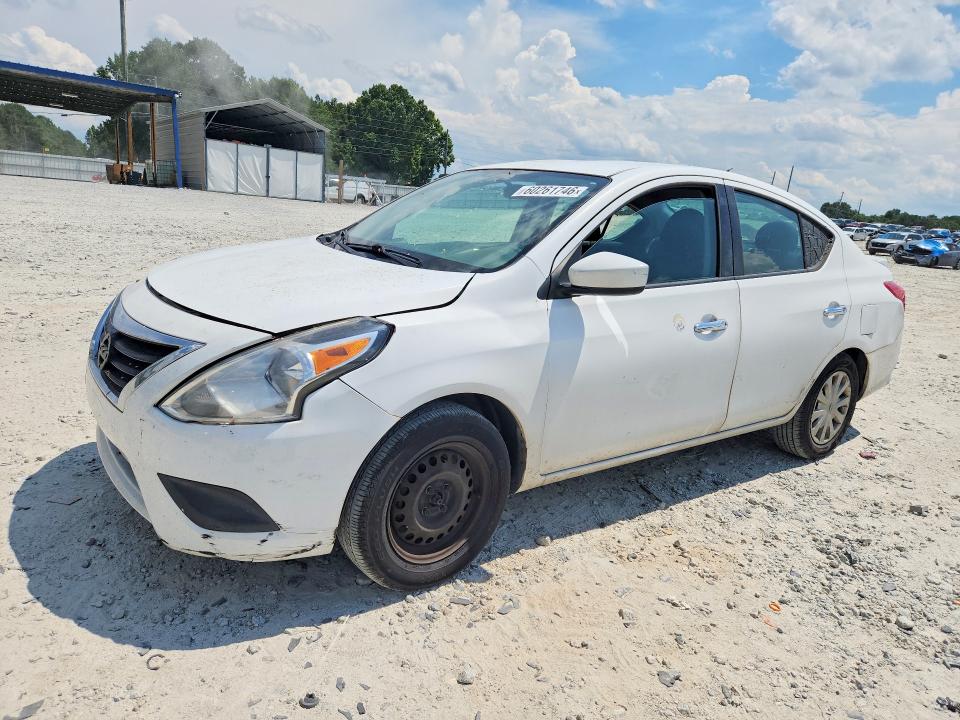 60261746 :رقم المزاد ، 3N1CN7APXGL807791 vin ، 2016 Nissan Versa مزاد بيع
