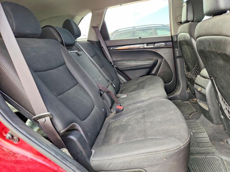 61532426 :رقم المزاد ، 5XYKT3A69EG472428 vin ، 2014 Kia Sorento مزاد بيع